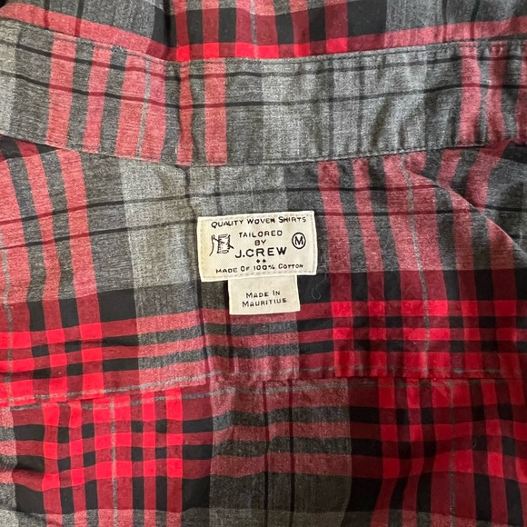 J. Crew - Long sleeve button up shirt - Red, Black, Gray plaid - Men’s Medium - Picture 3 of 3